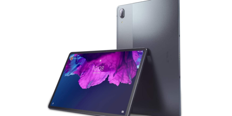 2കെ-ഡിസ്‌പ്ലേ,-7700-എംഎഎച്ച്-ബാറ്ററി;-മോട്ടോ-ടാബ്-ജി70-പുറത്തിറക്കി