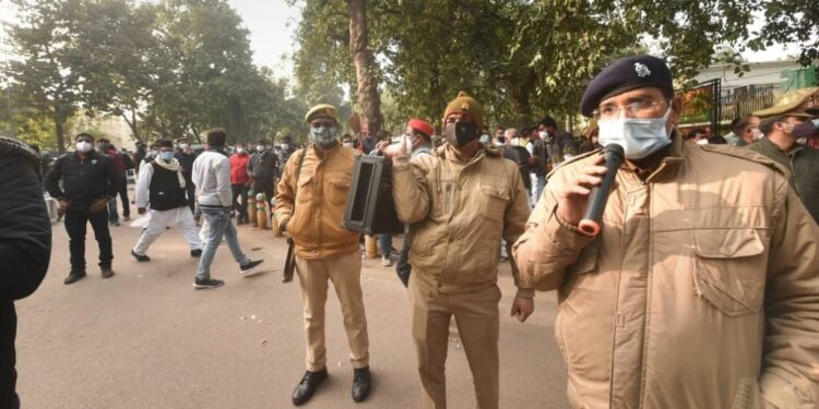 അഞ്ച്-സംസ്ഥാനങ്ങളിലെ-തിരഞ്ഞെടുപ്പ്:-റാലികള്‍ക്കും-റോഡ്-ഷോകള്‍ക്കുമുള്ള-നിരോധനം-നീട്ടി