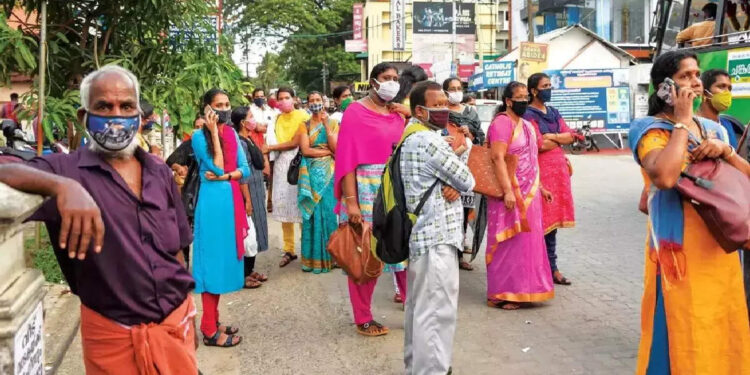 30-കടന്ന്-സംസ്ഥാനത്തെ-കൊവിഡ്-ടിപിആർ;-ആശങ്കപ്പെടുത്തി-രണ്ട്-ജില്ലകൾ