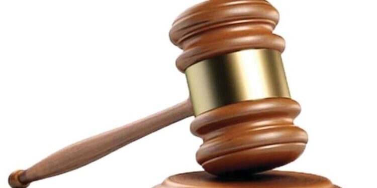 ബുക്ക്-ചെയ്തത്-2013-മോഡല്‍-വണ്ടി,-കിട്ടിയത്-2012-മോഡല്‍;-കമ്പനിക്ക്-നാല്-ലക്ഷം-പിഴ