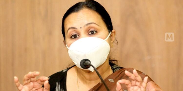 കോവിഡ്-വ്യാപനം-രൂക്ഷം;-അര്‍ഹതപ്പെട്ടവര്‍ക്ക്-വീടുകളില്‍-മരുന്നെത്തിക്കാന്‍-ആരോഗ്യവകുപ്പിന്റെ-പദ്ധതി