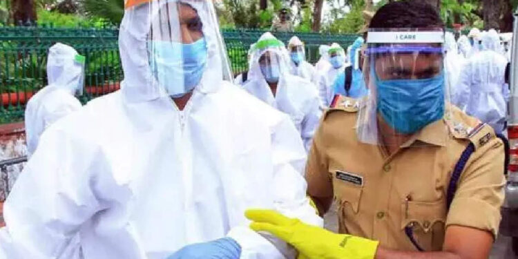 കേരളത്തിൽ-26,514-പേര്‍ക്ക്-കൂടി-കൊവിഡ്;-കൂടുതൽ-കേസുകൾ-എറണാകുളത്ത്,-13-മരണം