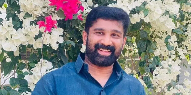 ലോകായുക്തയുടെ-പല്ലും-നഖവും-ഇല്ലാതാക്കി-ഉപദേശക-സംവിധാനമാക്കി-മാറ്റുന്നു:-വി-ടി-ബൽറാം