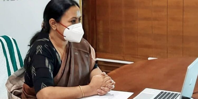 സംസ്ഥാനത്ത്-ഒമിക്രോണ്‍-തരംഗം;-പടരുന്നതില്‍-94-ശതമാനവും-ഒമിക്രോണെന്ന്-ആരോഗ്യമന്ത്രി