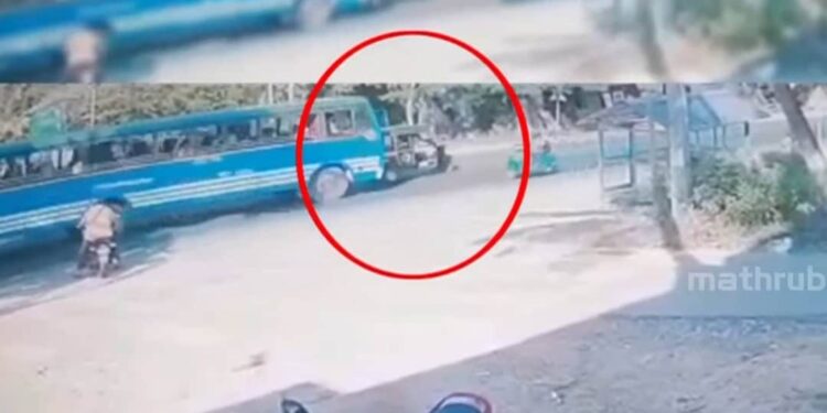 ആറ്റിങ്ങല്‍-മാമത്ത്-വാഹനാപകടത്തില്‍-ഒരു-മരണം:-സിസിടിവി-ദൃശ്യം-പുറത്ത്