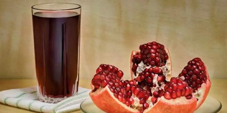 മാതളനാരങ്ങ-ജ്യൂസ്-കുടിച്ച്-കൊളസ്‌ട്രോൾ-കുറയ്ക്കാം