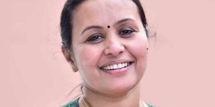 വീടുകളില്‍-സൗജന്യമായി-ഡയാലിസിസ്;-11-ജില്ലകളില്‍-പദ്ധതി-ആരംഭിച്ചെന്ന്-ആരോഗ്യ-മന്ത്രി