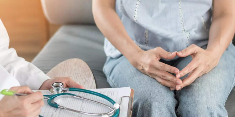 സ്ത്രീകളിലെ-ക്യാൻസറിന്റെ-ഈ-മുന്നറിയിപ്പ്-ലക്ഷണങ്ങൾ-അവഗണിക്കരുത്