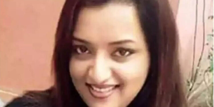 ഞാൻ-പുസ്തകമെഴുതിയാൽ-പല-രഹസ്യങ്ങളും-പുറത്തു-വരും;-ശിവശങ്കറിനെതിരെ-സ്വപ്ന-സുരേഷ്