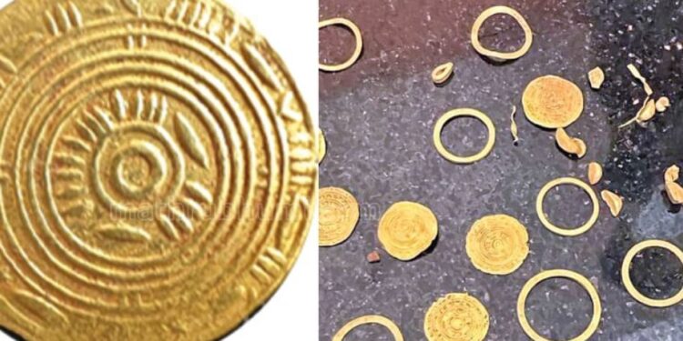 മലപ്പുറത്ത്-തൊഴിലുറപ്പുപണിക്കിടെ-നിധി-കിട്ടി;-സ്വര്‍ണനാണയങ്ങളുടെ-രൂപത്തിലും-മറ്റും