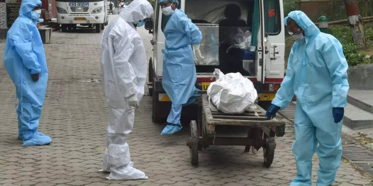 കൊവിഡ്-മരണങ്ങളിൽ-ഇരട്ടിപ്പ്;-ഡിഎംഒമാർക്ക്-കാരണം-കാണിക്കൽ-നോട്ടീസ്