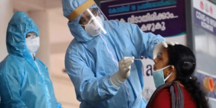 ടിപിആറില്‍-നേരിയ-കുറവ്;-കേരളത്തില്‍-ഇന്ന്-23,253-പേര്‍ക്ക്-കോവിഡ്-സ്ഥിരീകരിച്ചു