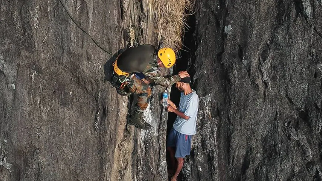 ബാബുവിനെ-രക്ഷപ്പെടുത്തുന്നതില്‍-വീഴ്ചസംഭവിച്ചു;-ജില്ലാ-ഫയര്‍-ഓഫീസര്‍ക്ക്-കാരണംകാണിക്കല്‍-നോട്ടീസ്