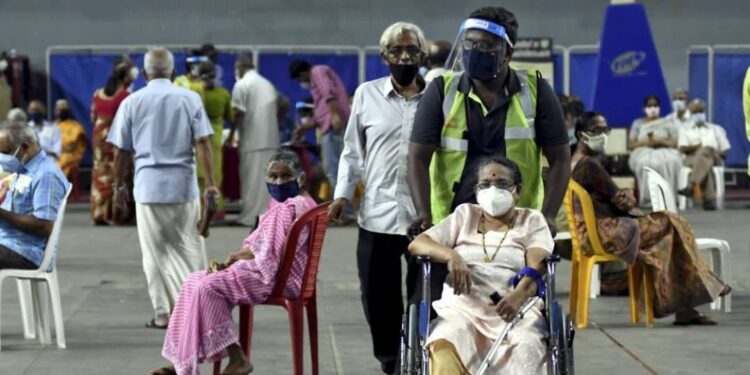 ഇന്ന്-6757-പേര്‍ക്ക്-കോവിഡ്-സ്ഥിരീകരിച്ചു;-17,086-പേർക്ക്-രോഗമുക്തി;-ടിപിആർ-10.84%