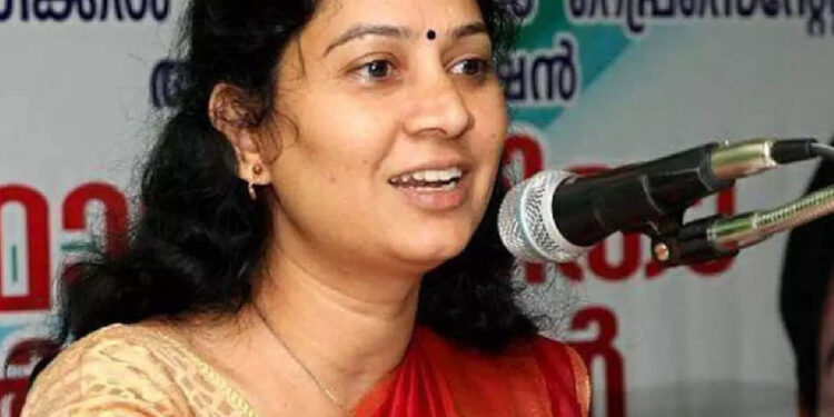 ‘കായംകുളത്തെ-വോട്ട്-ചോർച്ച-ചർച്ചയായില്ല,-കുതന്ത്രം-മെനഞ്ഞവർ-പാർട്ടിയിലുണ്ട്’;-കണക്ക്-ചോദിക്കാതെ-ഒരു-കാലവും-കടന്നു-പോകില്ലെന്ന്-പ്രതിഭാ-എംഎൽഎ