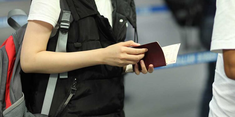 സ്‌കിൽഡ്-തൊഴിലാളികളുടെ-ചൂഷണം-തടയാൻ-കൂടുതൽ-നടപടി-വേണമെന്ന്