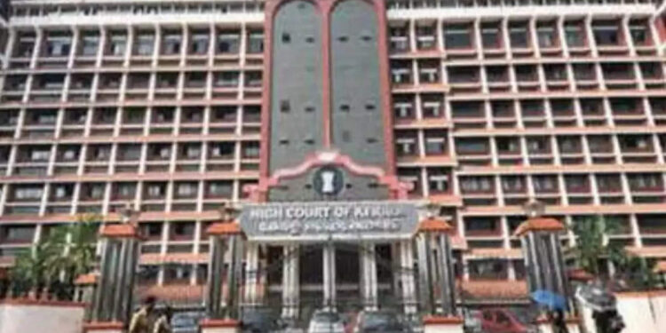 കെ-റെയിലിനെതിരായ-രണ്ട്-ഹ‍ർജികൾ-തള്ളി;-സർക്കാരിന്-തുടർനടപടികൾ-സ്വീകരിക്കാം