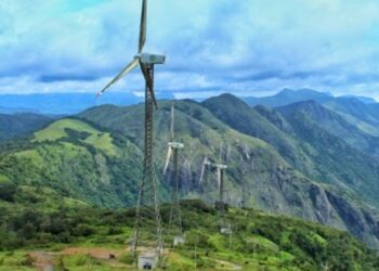 ദൃശ്യവിരുന്നൊരുക്കി- ചതുരംഗപ്പാറ