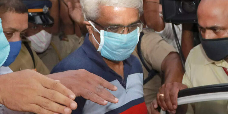 ശിവശങ്കറിന്-കൂടുതൽ-ചുമതല;-കെആ‌ർ-ജ്യോതിലാൽ-വീണ്ടും-പൊതുഭരണവകുപ്പ്-തലപ്പത്ത്