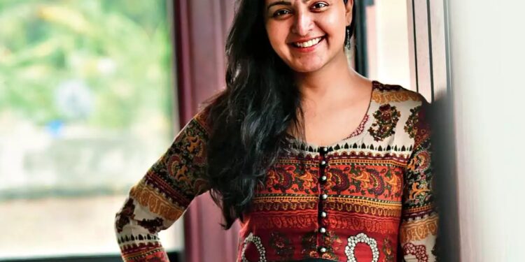 മഞ്ജു-വാര്യരെ-സമൂഹമാധ്യമങ്ങളിലൂടെ-ഭീഷണിപ്പെടുത്തി;-യുവാവിനെതിരെ-കേസെടുത്ത്-പോലീസ്