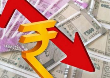 രൂപയുടെ-വിനിമയ-മൂല്യം-ഏറ്റവും-താഴ്ന്ന-നിലയിൽ;-സെൻസെക്‌സ്‌-ഇടിഞ്ഞു