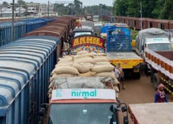 ഓണക്കാലത്തെ-വരവേൽക്കാനൊരുങ്ങി-കീർത്തി-നിർമൽ
