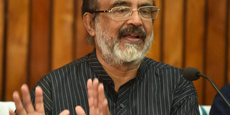 ‘കേന്ദ്രാനുമതിയില്ലാതെ-വിദേശനിക്ഷേപം’:-ഒരിടവേളയ്ക്ക്-ശേഷം-വീണ്ടും-കിഫ്ബി;-നോട്ടീസ്-കിട്ടിയാലും-വരില്ലെന്ന്-ഐസക്