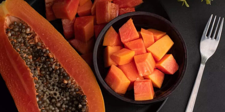 benefits-of-papaya-|-ഹൃദയാരോഗ്യം-മുതല്‍-ആര്‍ത്തവേദനയ്ക്ക്-വരെ,-പപ്പായയുടെ-അത്ഭുതകരമായ-ആരോഗ്യ-ഗുണങ്ങള്‍