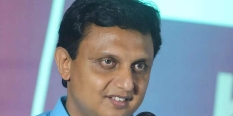 കരാറുകള്‍ക്ക്-നല്‍കാനുള്ളത്-പതിനായിരം-കോടി,-മന്ത്രി-നല്‍കിയത്-ആറുമാസത്തെ-കണക്കുമാത്രം