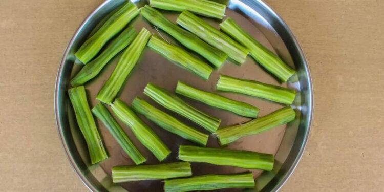 drumstick:-മുരിങ്ങക്കായ-കാട്ടികളയണ്ട;-കഴിച്ചാല്‍-ഗുണങ്ങള്‍-ഏറെ