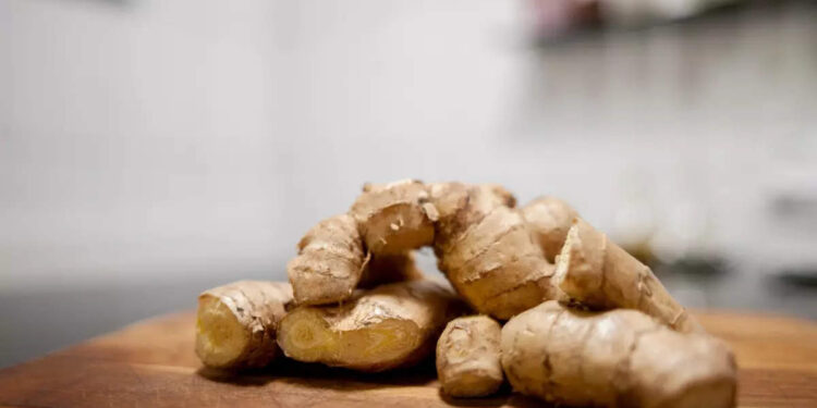 ഇഞ്ചി-കൊണ്ട്-ആർത്തവ-വേദന-കുറയ്ക്കാം,-ഉപയോഗിക്കാൻ-വഴികൾ-പലതുണ്ട്