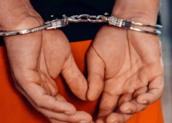 പൊലീസ്-ഒരു-മുഴം-മുന്നെ-എറിഞ്ഞു;-മാല-മോഷണക്കാരെ-ഫുഡ്-ഡെലിവറിക്കാരുടെ-വേഷത്തിലെ-കുടുക്കി-പൊലീസ്