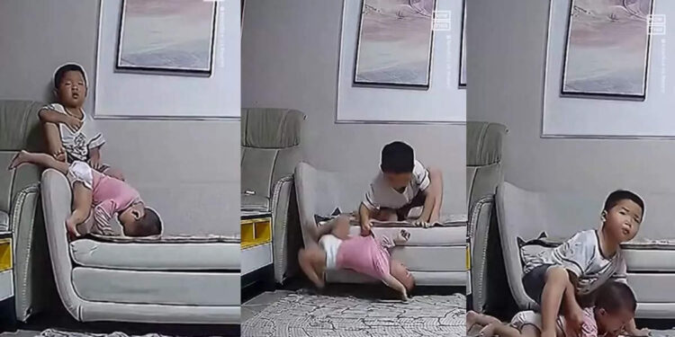 സോഫയില്‍-നിന്ന്-താഴെക്ക്-വീഴുന്ന-കുഞ്ഞ്-അനുജത്തിയെ-അതിസാഹസികമായി-രക്ഷിച്ച്-അഞ്ച്-വയസുകാരന്‍