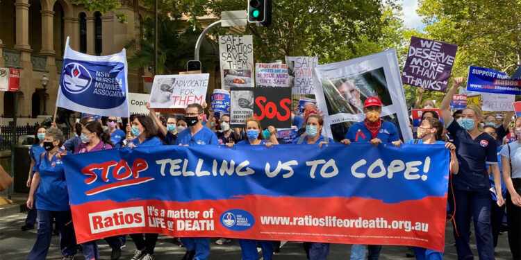 നഴ്‌സുമാരുടെ-കൊഴിഞ്ഞുപോക്ക്-തുടരുന്നു:-സര്‍ക്കാര്‍-അടിയന്തര-നടപടി-സ്വീകരിക്കണമെന്ന്-യൂണിയന്‍