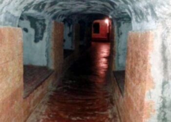 കാഞ്ഞങ്ങാട്ടുണ്ട്‌- ഗുഹയും-കാഴ്‌ചയും