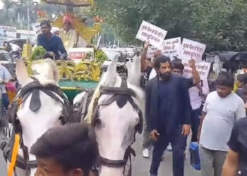 സര്‍ക്കാര്‍-രേഖയില്‍-മരിച്ചതായി-റിപ്പോര്‍ട്ട്;-പെന്‍ഷന്‍-കിട്ടാന്‍-പ്രതിഷേധവുമായി-102-വയസുകാരന്‍