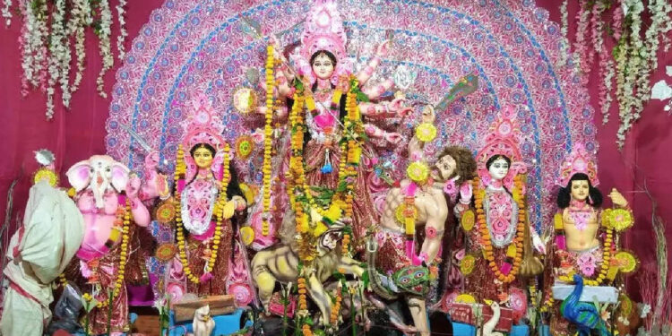 happy-navratri-2022-wishes:-ഇനിയുള്ള-ഒന്‍പത്-നാള്‍-ഭക്തിയുടേത്;-ഈ-നവരാത്രി-ആഘോഷങ്ങളില്‍-സുഹൃത്തുക്കള്‍ക്ക്-ആശംസകള്‍-നേരാം