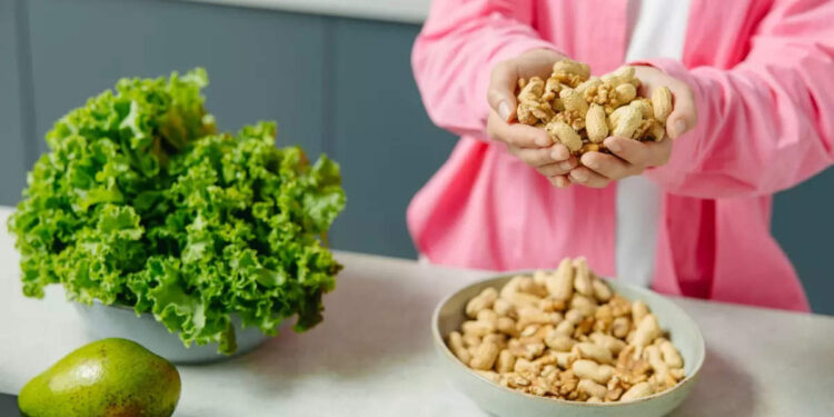 soaked-peanut:-കപ്പലണ്ടി-കുതിര്‍ത്ത്-കഴിച്ചാല്‍-ബദാമിനേക്കാള്‍-ഫലപ്രദമോ!