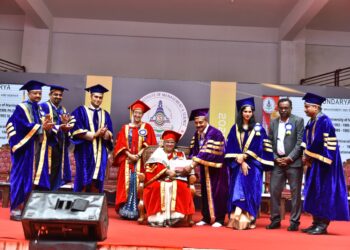 സൗന്ദര്യ ഇൻസ്റ്റിറ്റ്യൂട്ട് ഓഫ് മാനേജ്‌മെന്റ് ആൻഡ് സയൻസിന്റെ 12-ാമത് ബിരുദദിനം .