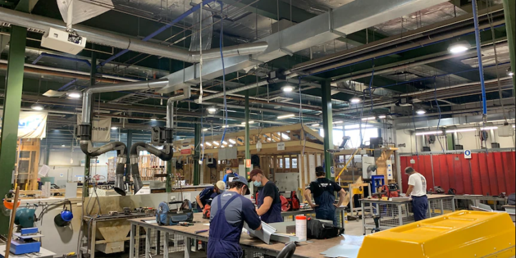 180,000 സൗജന്യ TAFE സ്ഥാനങ്ങൾക്ക് സർക്കാർ ധനസഹായം നൽകും: (പ്രധാനമന്ത്രി)