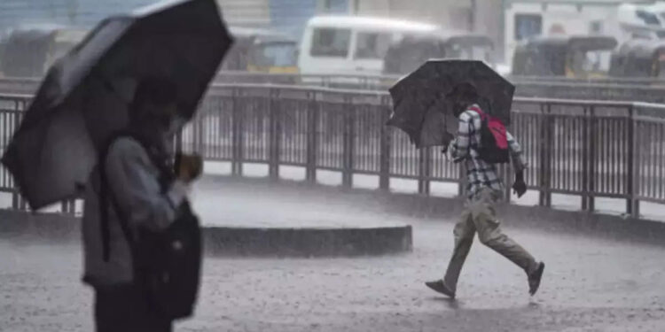 ന്യൂനമർദ-സാധ്യത:-അടുത്ത-4-ദിവസം-മഴ,-ഒപ്പം-ഇടിമിന്നലും;-8-ജില്ലകളിൽ-യെല്ലോ-അലർട്ട്