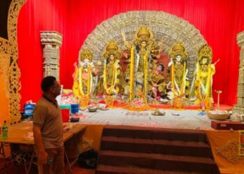 ആനന്ദ-നഗരത്തിൽ-ചെലവിട്ട-പൂജാദിനങ്ങൾ-:-നവരാത്രി-നാളിലെ-കൊൽക്കത്ത.-കെ-ടി-ജലിൽ-എഴുതുന്നു