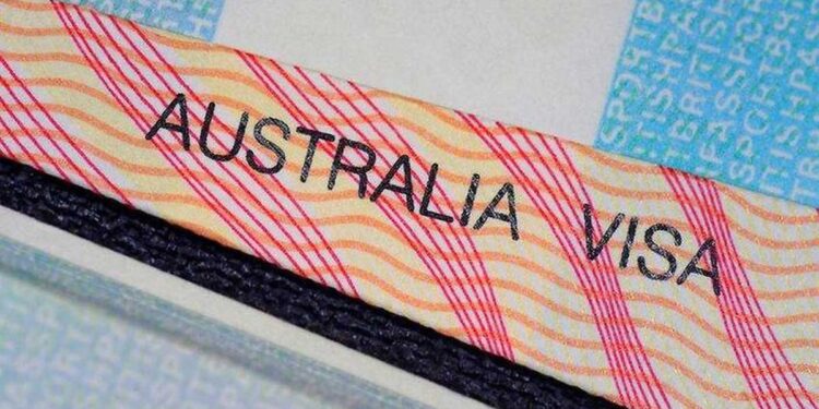 ഓസ്ട്രേലിയയിൽ-സ്കിൽഡ്-വിസകളുടെ-എണ്ണം-കൂട്ടി;-പേരന്റ്-വിസകൾ-ഇരട്ടിയാക്കും