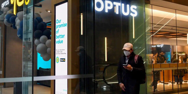 ഒപ്റ്റസ്-സൈബർ-ആക്രമണം:-10,000-ഉപഭോക്താക്കളുടെ-വിവരങ്ങൾ-ഹാക്കർമാർ-പുറത്തുവിട്ടു