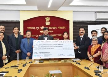 എച്ച്എൽഎൽ-കെയർ-ലാഭവിഹിതമായി-കേന്ദ്രത്തിന്‌-122.47-കോടി-നൽകി