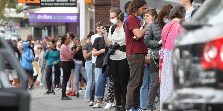 ഓസ്ട്രേലിയ-സാമ്പത്തിക-മാന്ദ്യത്തിലേക്ക്-നീങ്ങാമെന്ന്-മുന്നറിയിപ്പ്