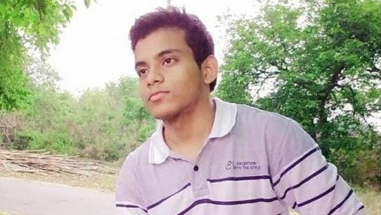 ജീവിതം-അവസാനിപ്പിക്കാന്-പോകുന്നതായി-സന്ദേശം;-കോഴിക്കോട്-എൻഐടിയിൽ-വിദ്യാർഥി-കെട്ടിടത്തിൽനിന്ന്-ചാടി-മരിച്ചു