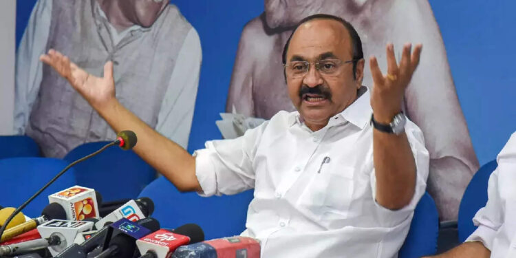 life-mission-case-:-ശിവശങ്കറിന്‍റെ-അറസ്റ്റിലൂടെ-പുറത്ത്-വരുന്നത്-ഒന്നാം-പിണറായി-സര്‍ക്കാരിന്‍റെ-കാലത്ത്-മൂടിവയ്ക്കപ്പെട്ട-അഴിമതികള്‍:-വിഡി-സതീശൻ