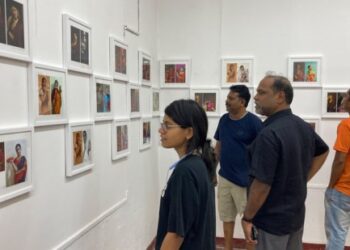 തമിഴ്‌നാട്ടില്‍-നിന്നുള്ള-സ്‌കൂള്‍-വിദ്യാര്‍ത്ഥികളുടെ-കലാപ്രദര്‍ശനത്തിന്‌-തുടക്കമായി