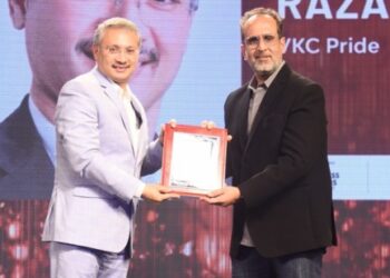 വികെസി-റസാക്കിന്-മോസ്റ്റ്-പ്രോമിസിങ്-ബിസിനസ്-ലീഡര്‍-പുരസ്‌കാരം